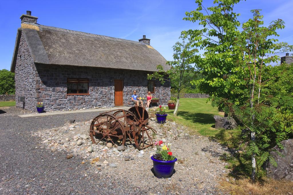 Clan Cottages Оубън Стая снимка