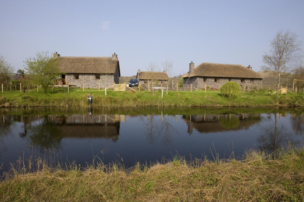 Clan Cottages Оубън Екстериор снимка