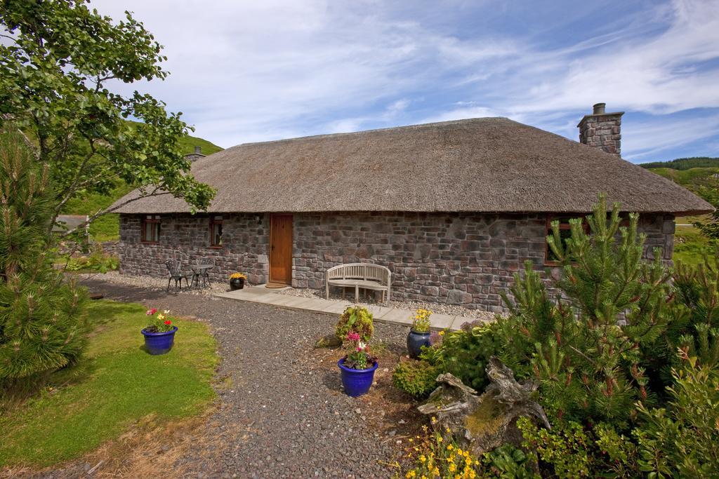 Clan Cottages Оубън Стая снимка